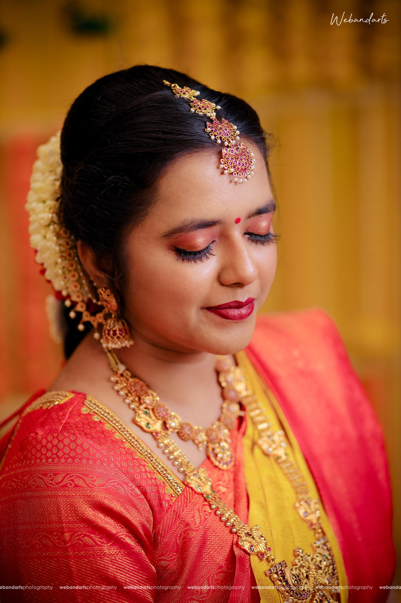 brahmin-bride-yellow-saree-flower-event-pondicherry-wedding-webandarts_1188