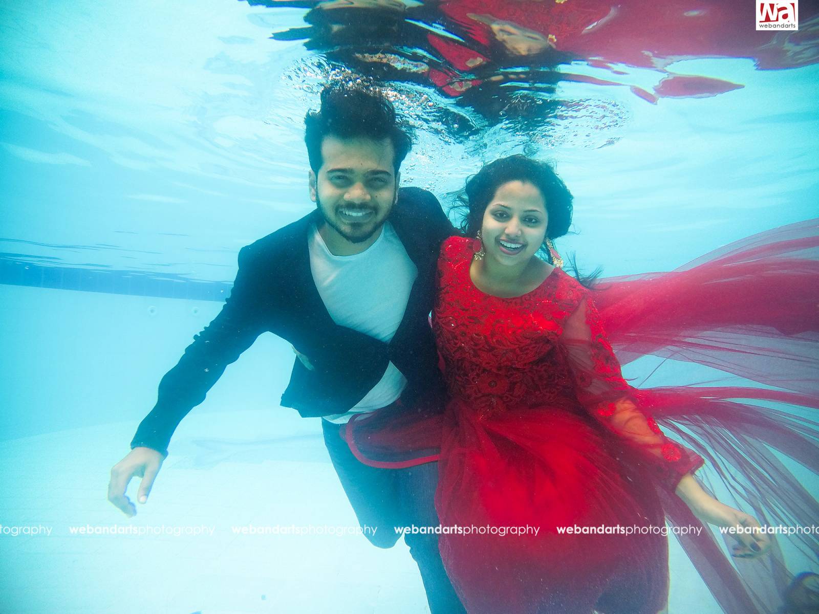 family-outdoor-photography-haldi-jain-wedding-chennai-pondicherry_940