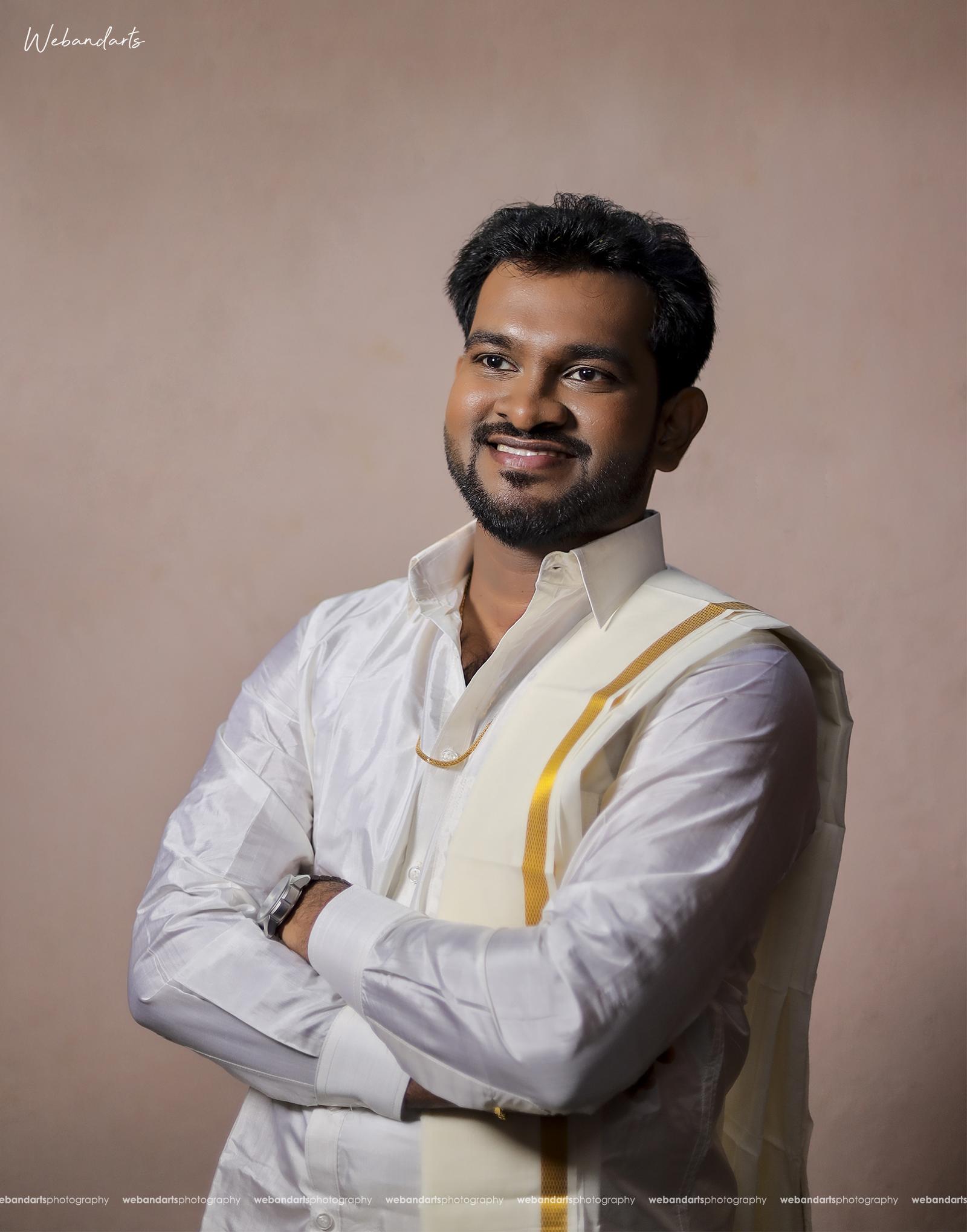 hindu-wedding-pondicherry-groom-tamil-marriage-white_1099