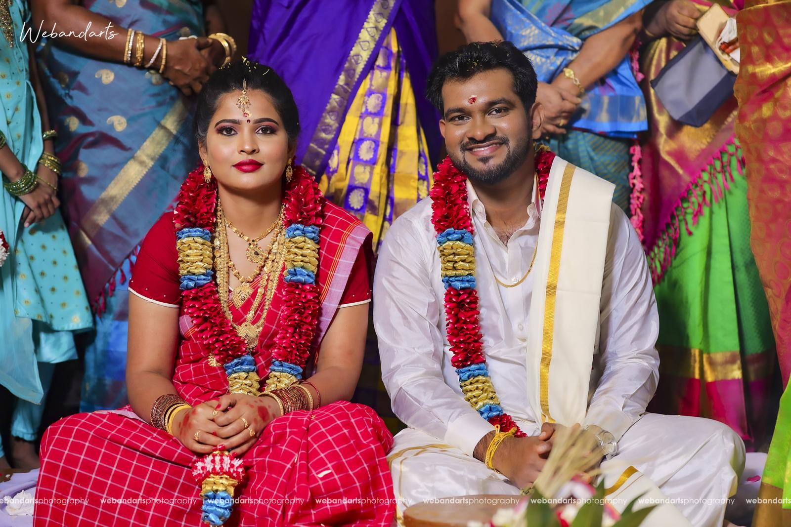 hindu-wedding-south-indian-rituals-yellow-couple-marriage_1112