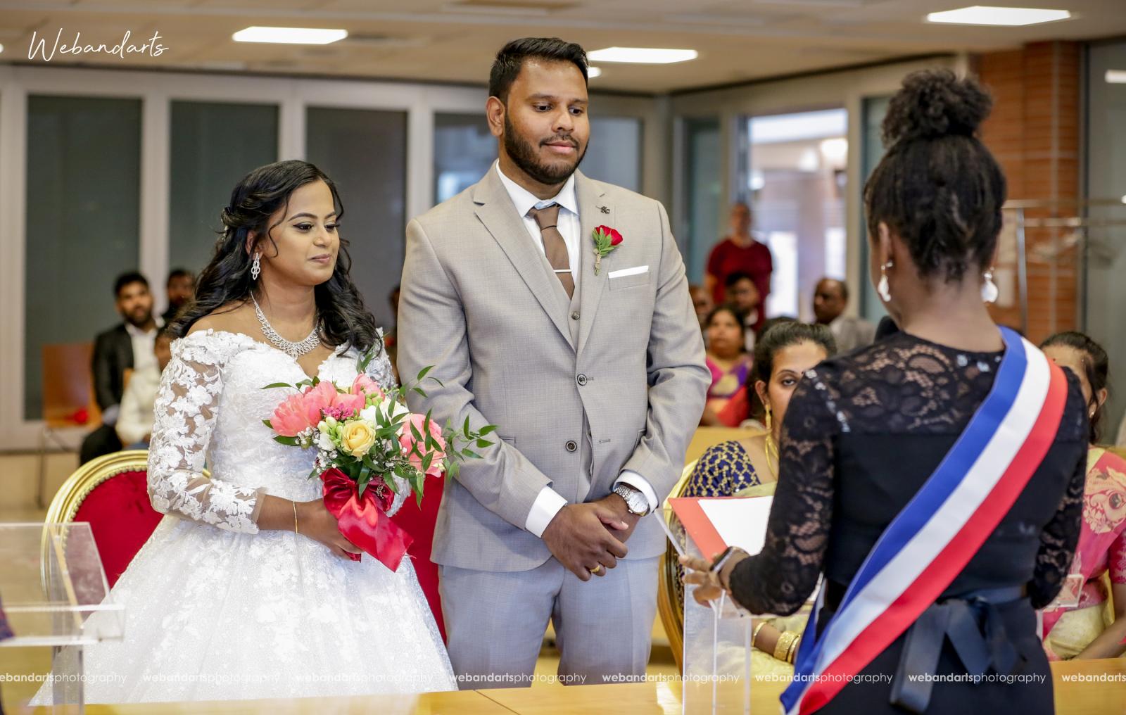 international-wedding-photography-mairie-mairrage-france-french-civil-trappes_1300