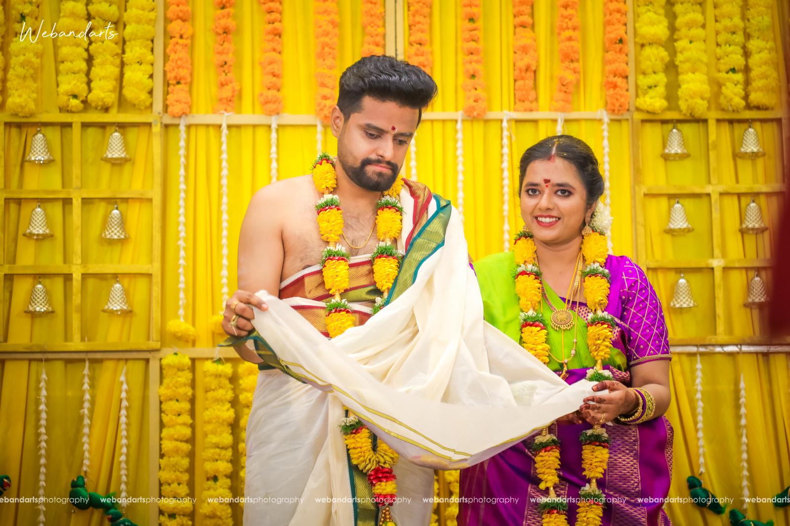 iyer-groom-bride-tamil-wedding-pondicherry-mother-cry-feeling_1227