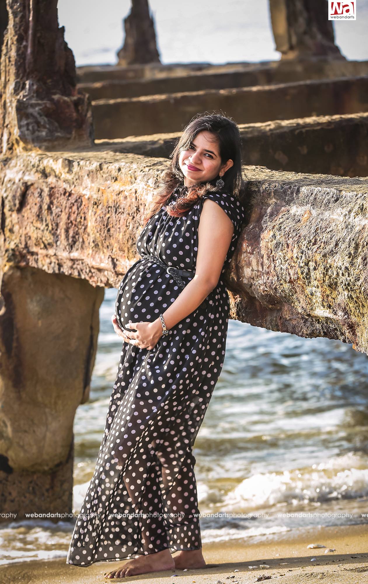 maternity-shoot-photography-webandarts-candid-ideas_674