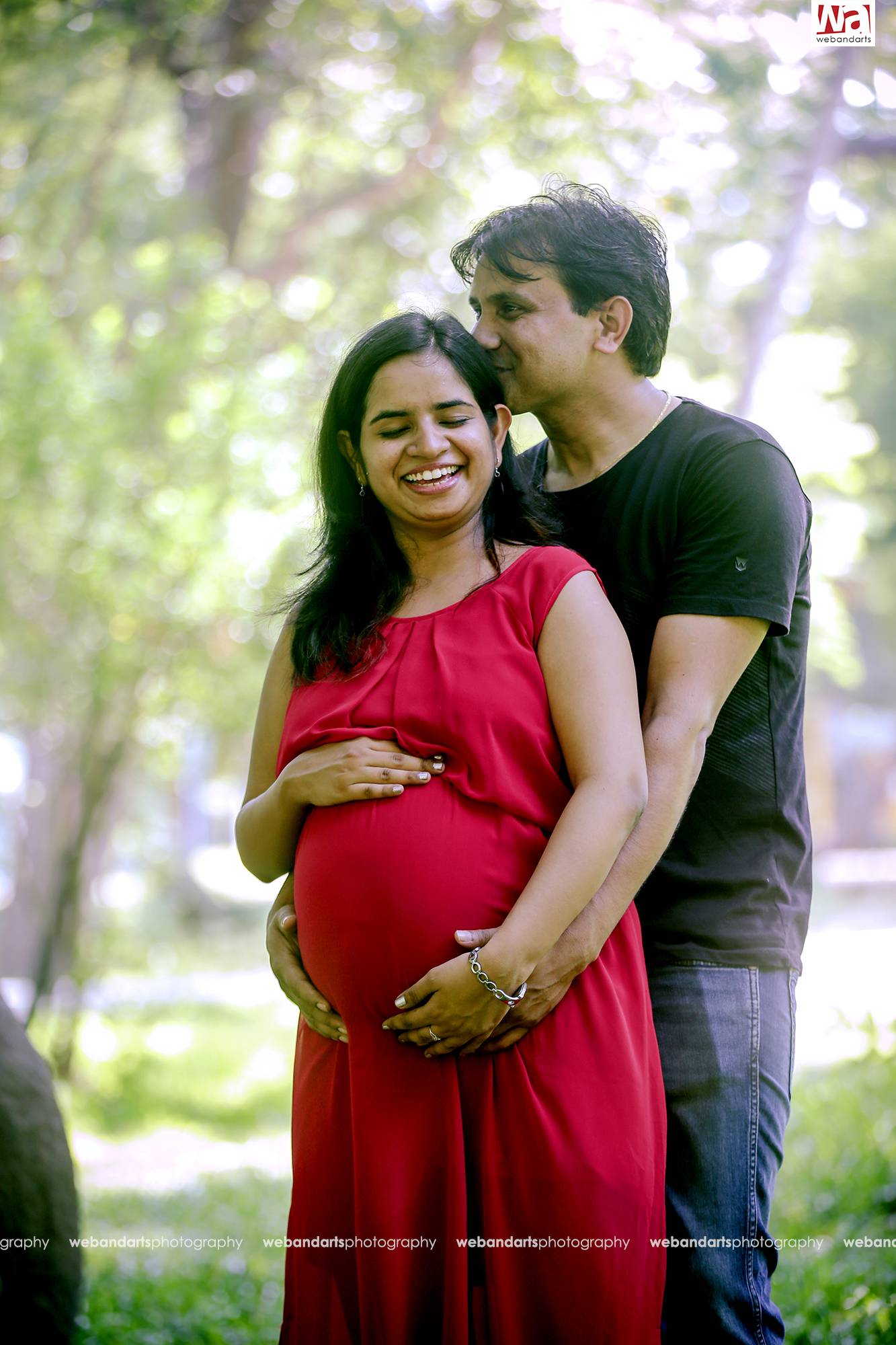 maternity-shoot-photography-webandarts-candid-ideas_683
