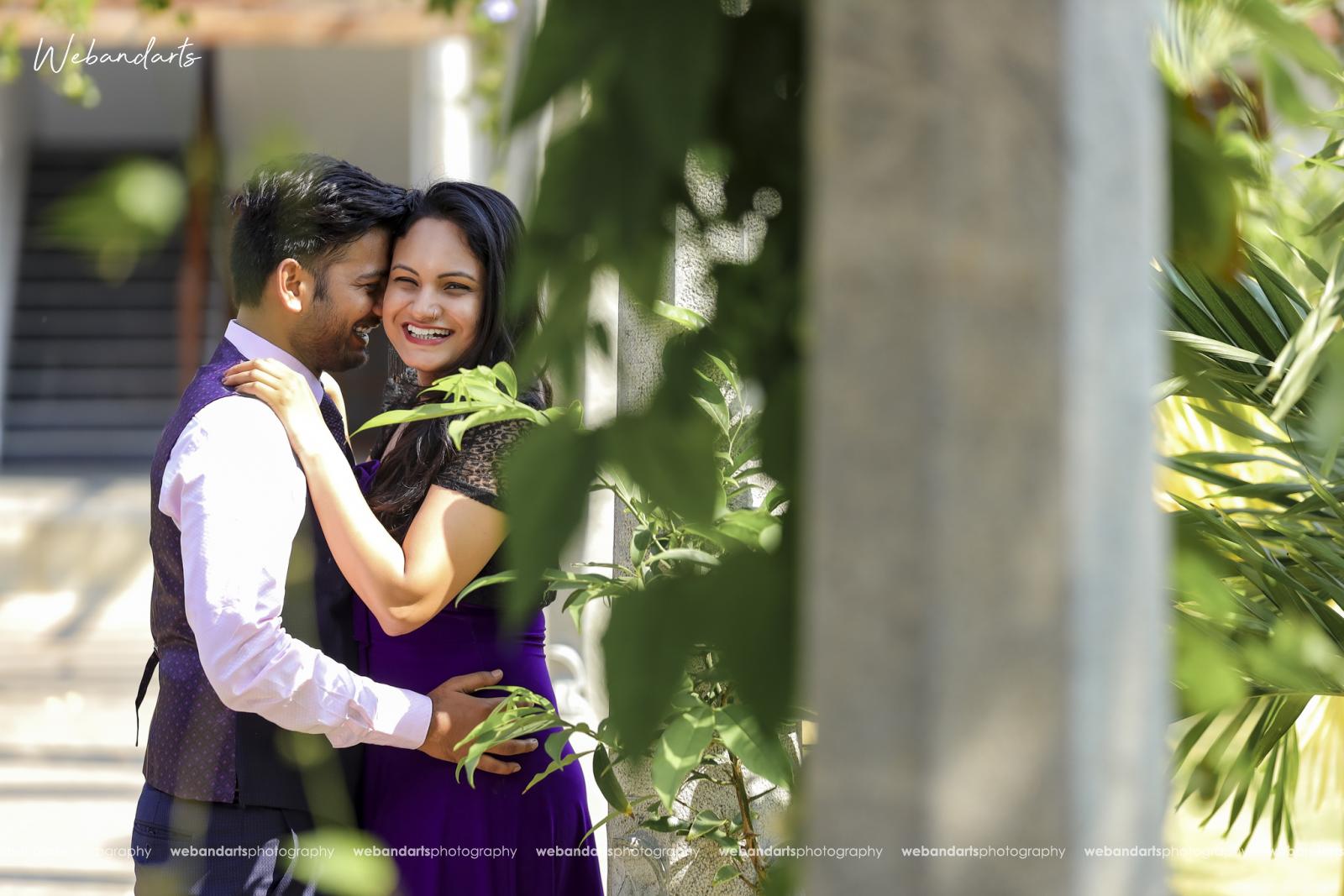 north-indian-couple-hug-photoshoot-rkn-beach-resort_1132