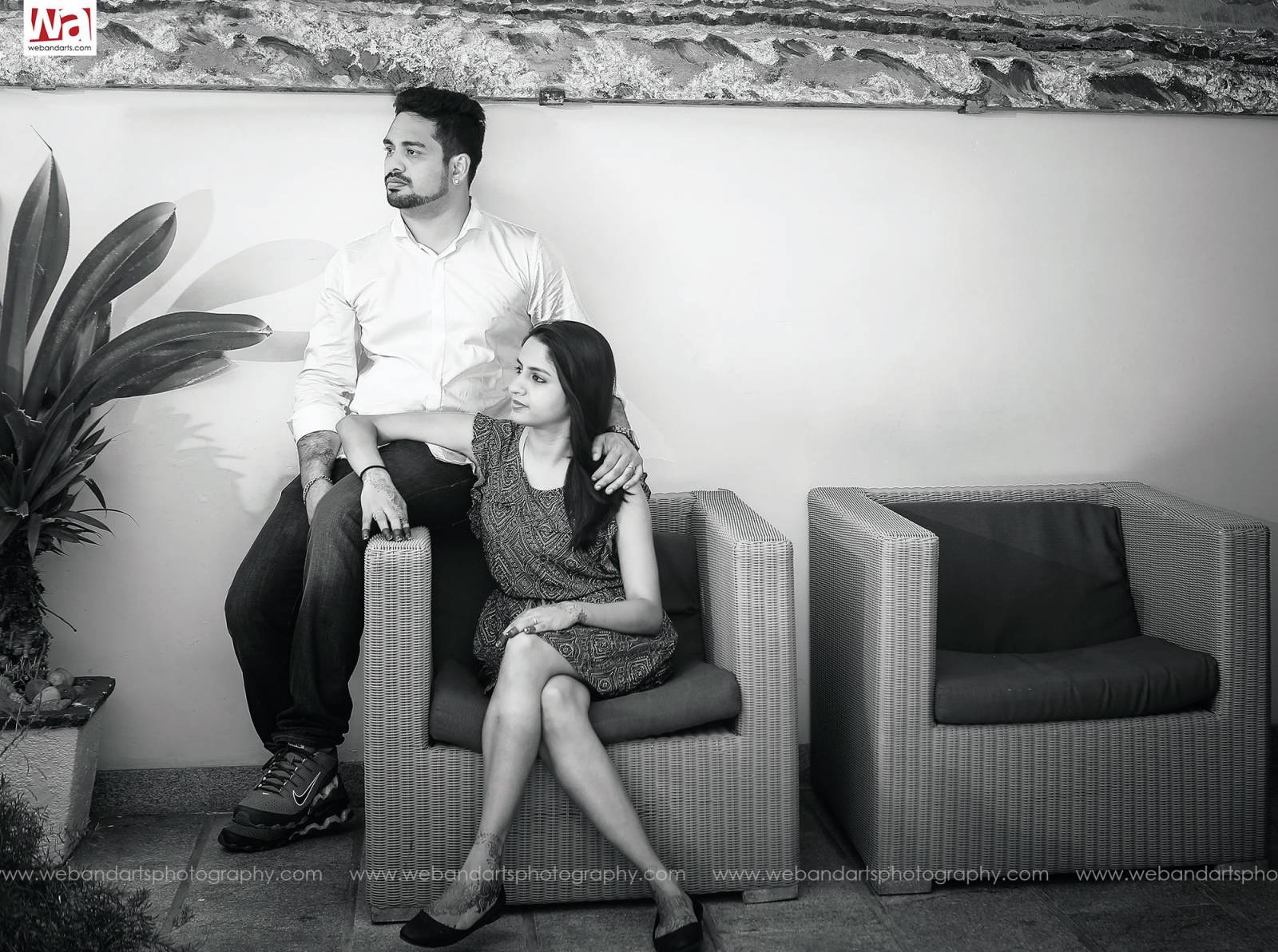 post-wedding-photography-outdoor-couple-photoshoot_430