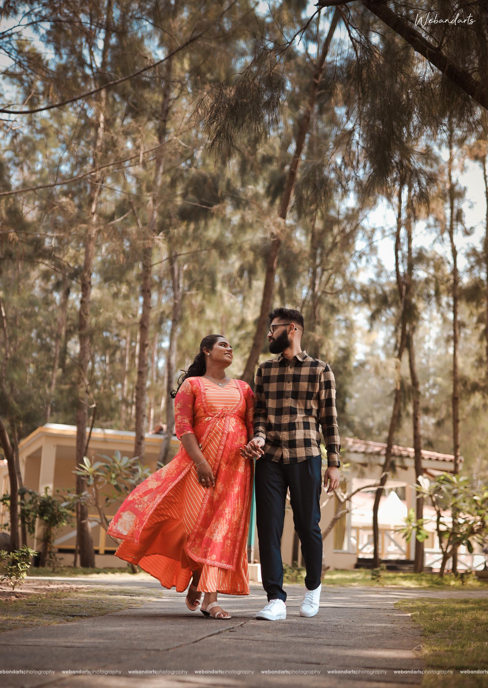 pre-wedding-photography-france-couple-pondicherry-paris-ocean-spray_1340