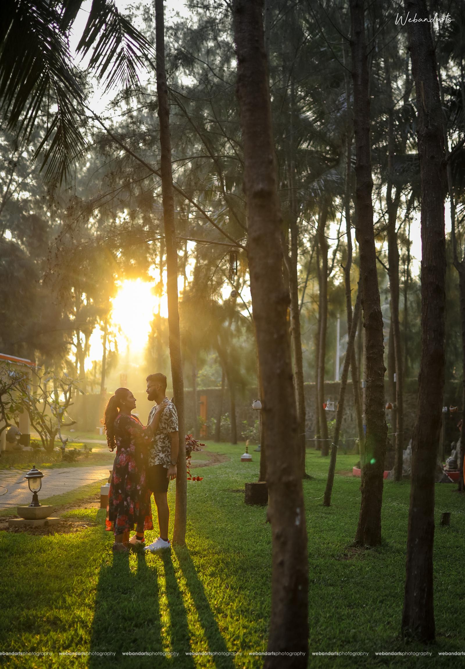 pre-wedding-photography-france-couple-pondicherry-paris-ocean-spray_1344