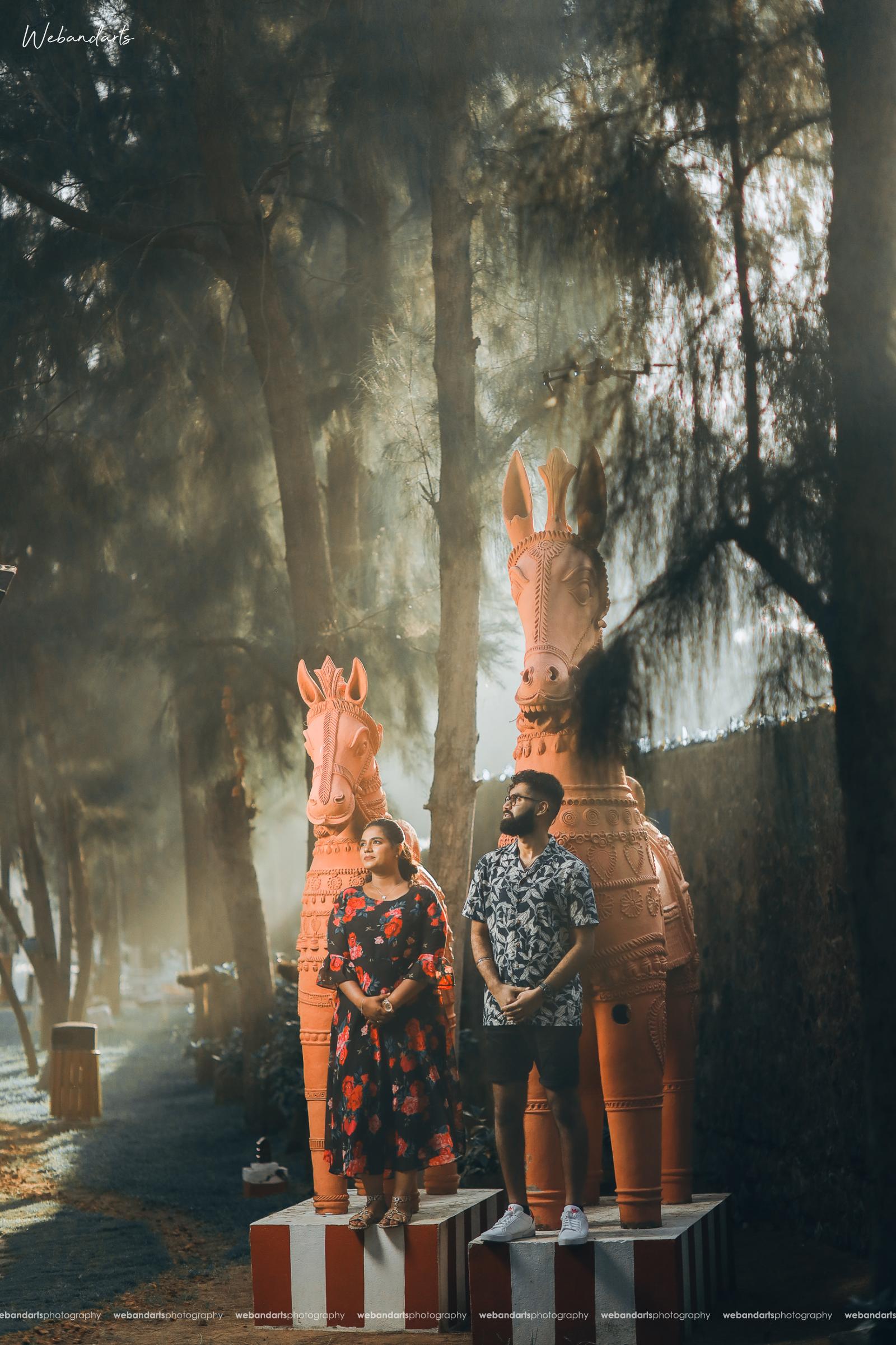 pre-wedding-photography-france-couple-pondicherry-paris-ocean-spray_1345